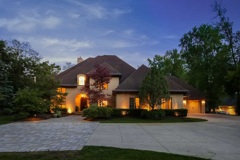 Luxury Home with Frontage on Winans Lake